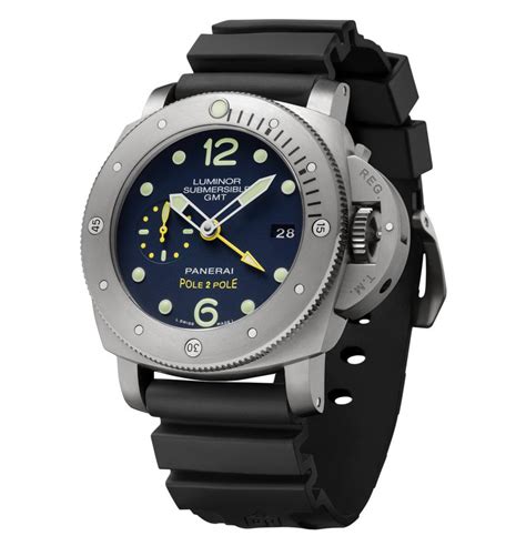 Panerai Luminor Submersible 1950 3 Days GMT Pole2Pole 